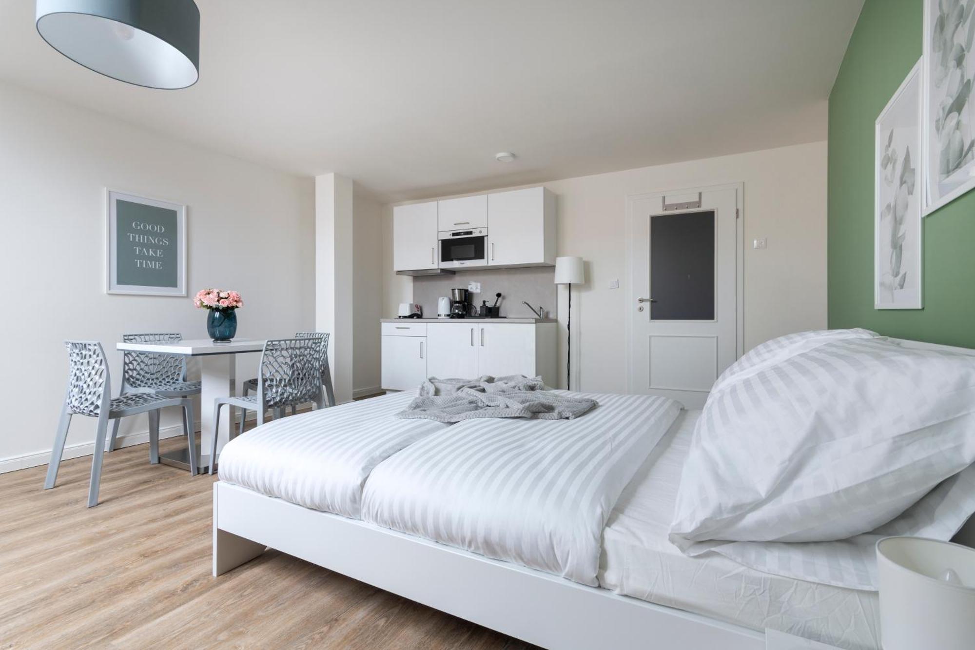 Central Haven Apartments 布拉格 外观 照片